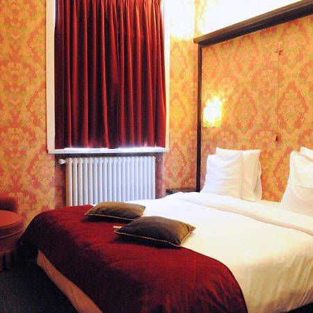 Latroupe Le Berger Hotel Saint-Gilles Ngoại thất bức ảnh