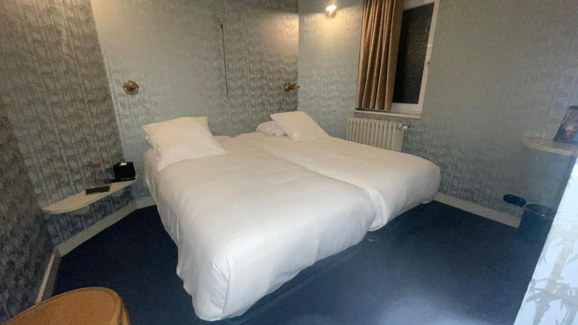 Latroupe Le Berger Hotel Saint-Gilles Ngoại thất bức ảnh